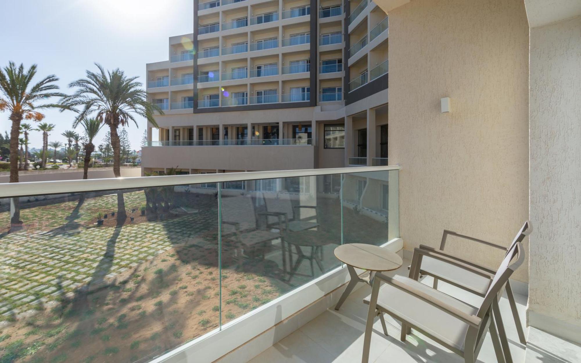 Hilton Skanes Monastir Beach Resort Exterior photo